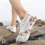 کفش آبی زنانه Plankzone مدل Atlas رنگ سفید قهوه ای