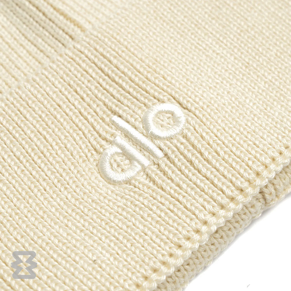 کلاه بافت مدل Alo